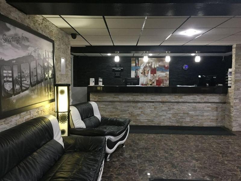 Super 8 By Wyndham Red Deer City Centre Luaran gambar